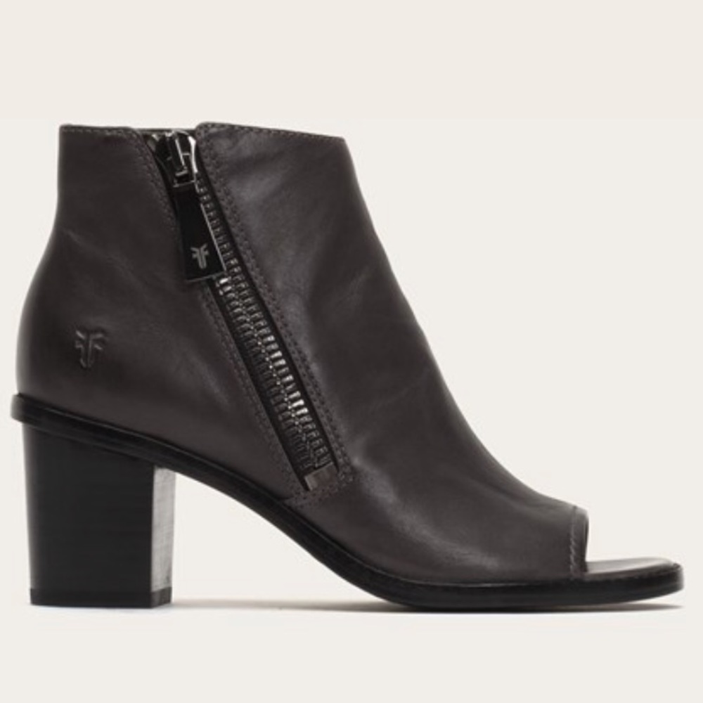 NEW~FRYE WOMENS PEEP BOOTIE~GRAY LEATHER~SZ 9